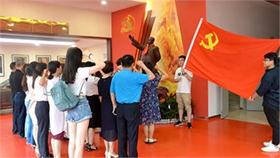 長沙生殖醫(yī)學醫(yī)院、長沙寧兒婦產醫(yī)院開展"慶七一"主題黨建活動