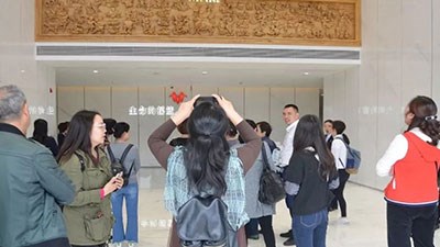 巾幗心向黨?禮贊新中國(guó)——長(zhǎng)沙市婦聯(lián)志愿者參觀 長(zhǎng)沙寧兒婦產(chǎn)醫(yī)院