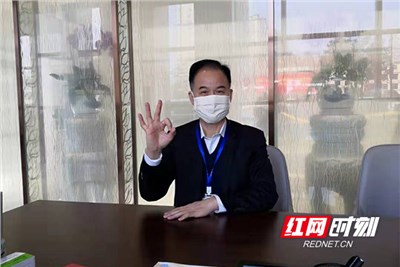 為緩解口罩緊缺問題 長沙寧兒婦產(chǎn)醫(yī)院號召醫(yī)護人員自制口罩