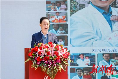 雷鋒精神薪火相傳！“新時代新雷鋒”示范宣講團在雷鋒故居開講