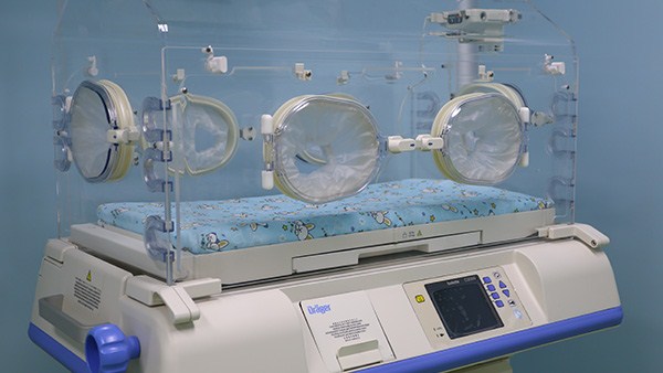 德爾格C2000嬰兒培養(yǎng)箱
